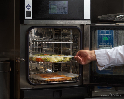 Steaming sous vide.jpg