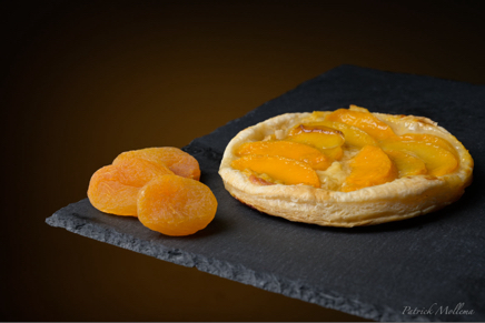 Tarte aux abricots simple.jpg