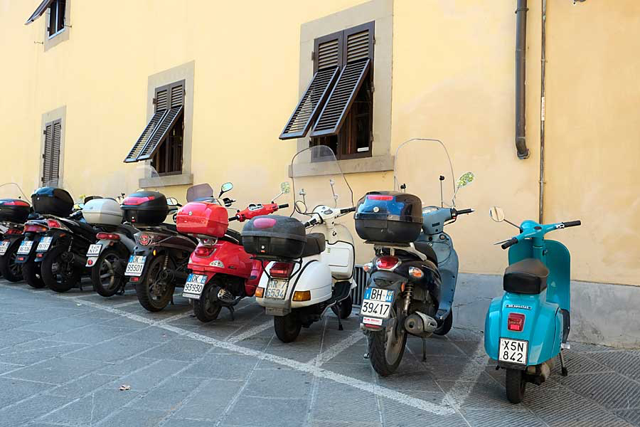 Lia-Italiaanse-scooters.jpg