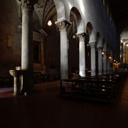 Rudy-test-zijn-camera-in-een-kerk.jpg