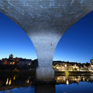 Saskia Tous desous le pont.jpg